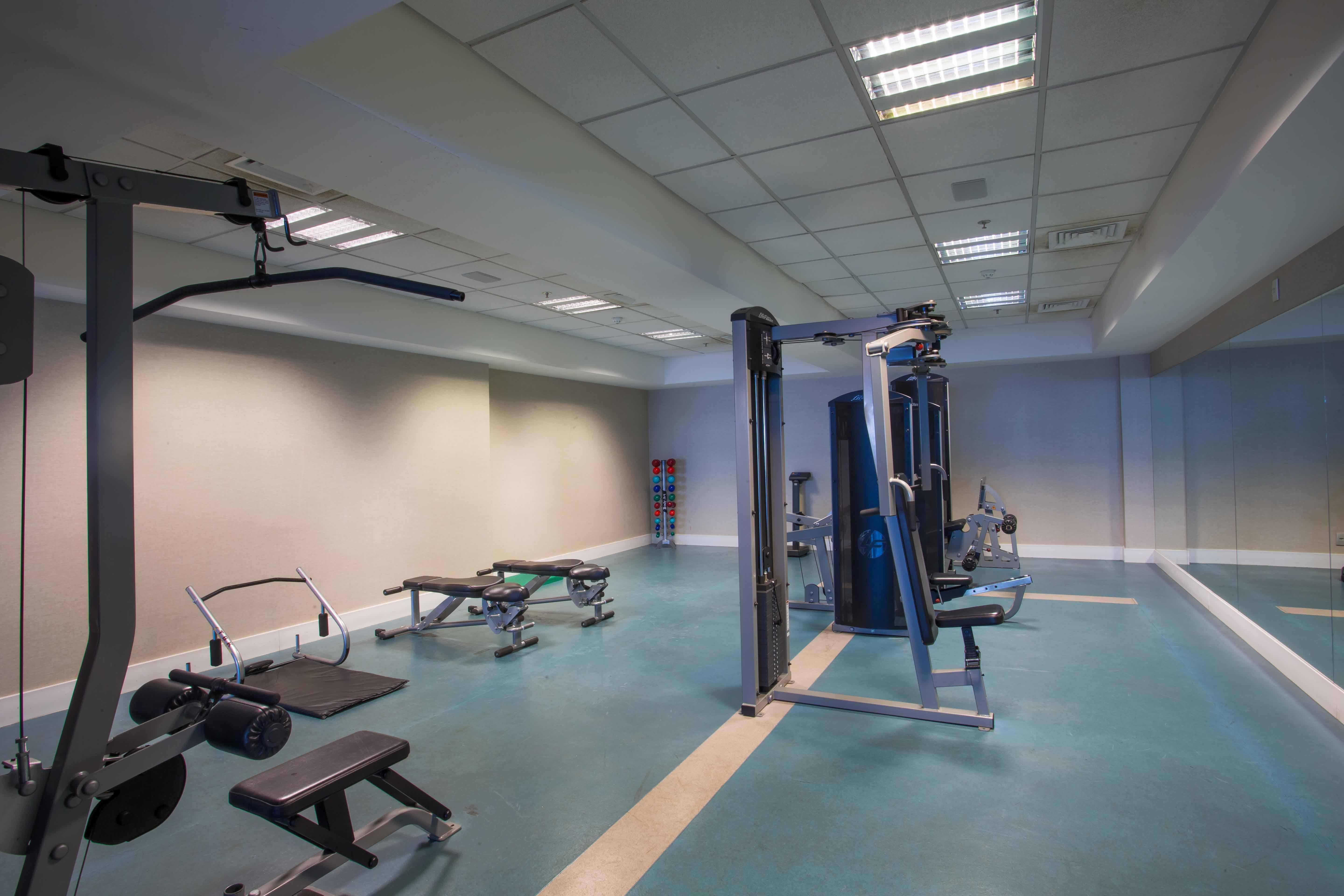 Grand Mercure Rio de Janeiro Copacabana Regente Exterior foto The gym at the hotel